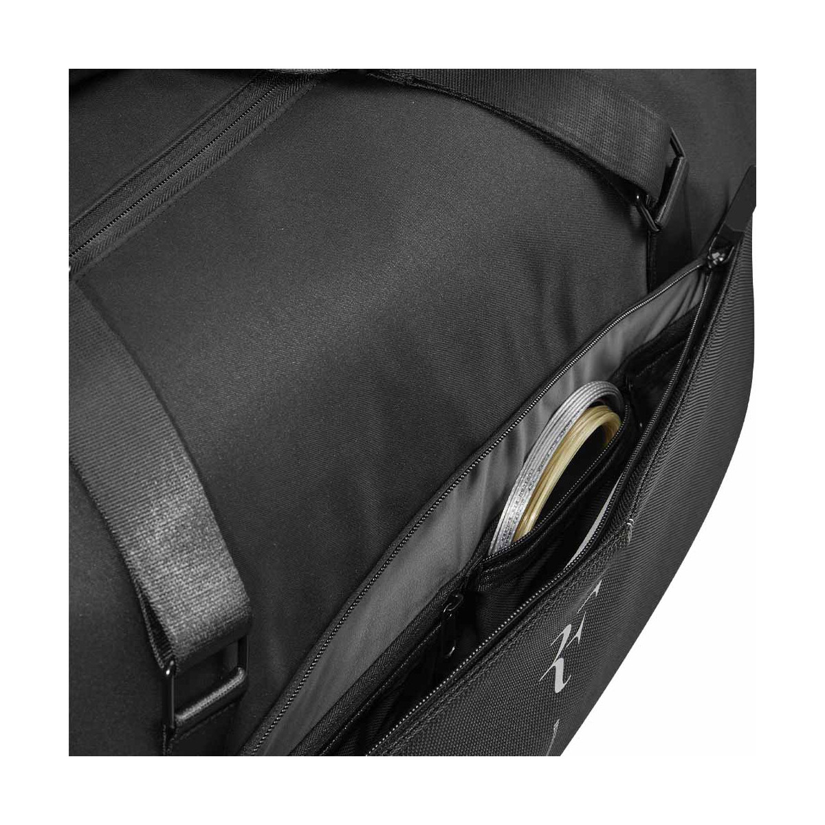 Wilson RF Practice 6R Duffle Bag