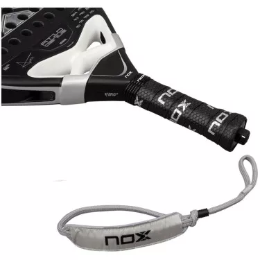 Nox AT10 Genius Attack 18K Alum 2026 Padelschl&auml;ger