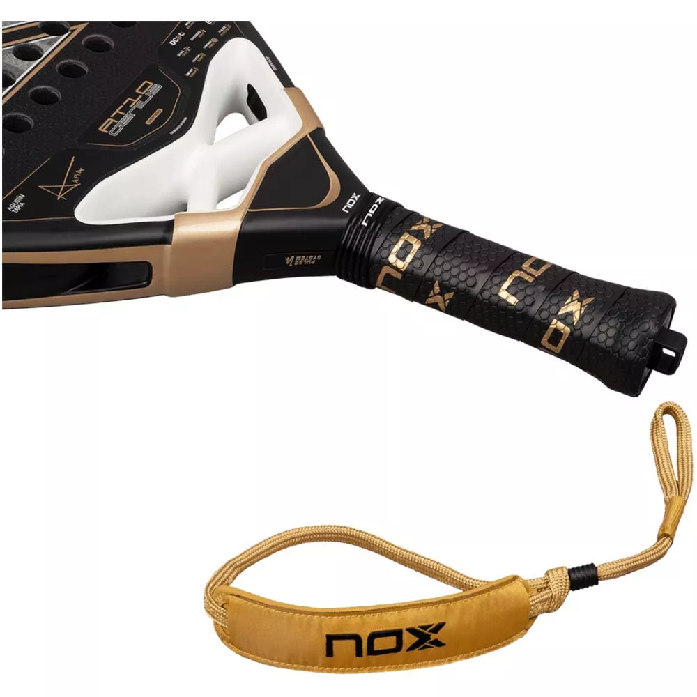 Nox AT10 Genius 18K Alum 2026 Padelschl&auml;ger