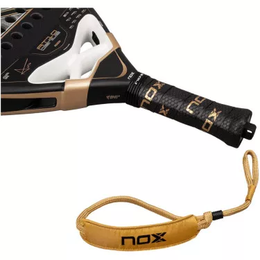 Nox AT10 Genius 18K Alum 2026 Padelschl&auml;ger