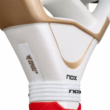 Nox AT10 Genius 12K Alum Xtreme 2026 Padelschl&auml;ger