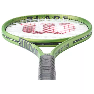 Wilson Blade Feel 100 2026 Tennisschl&auml;ger (284 g)