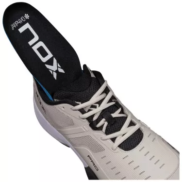Nox AT10 Pro 2026 Padelschuhe Beige / Schwarz