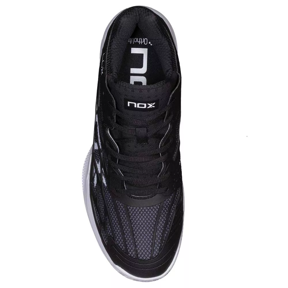 Nox AT10 Lux 2026 Padelschuhe Schwarz / Wei&szlig;