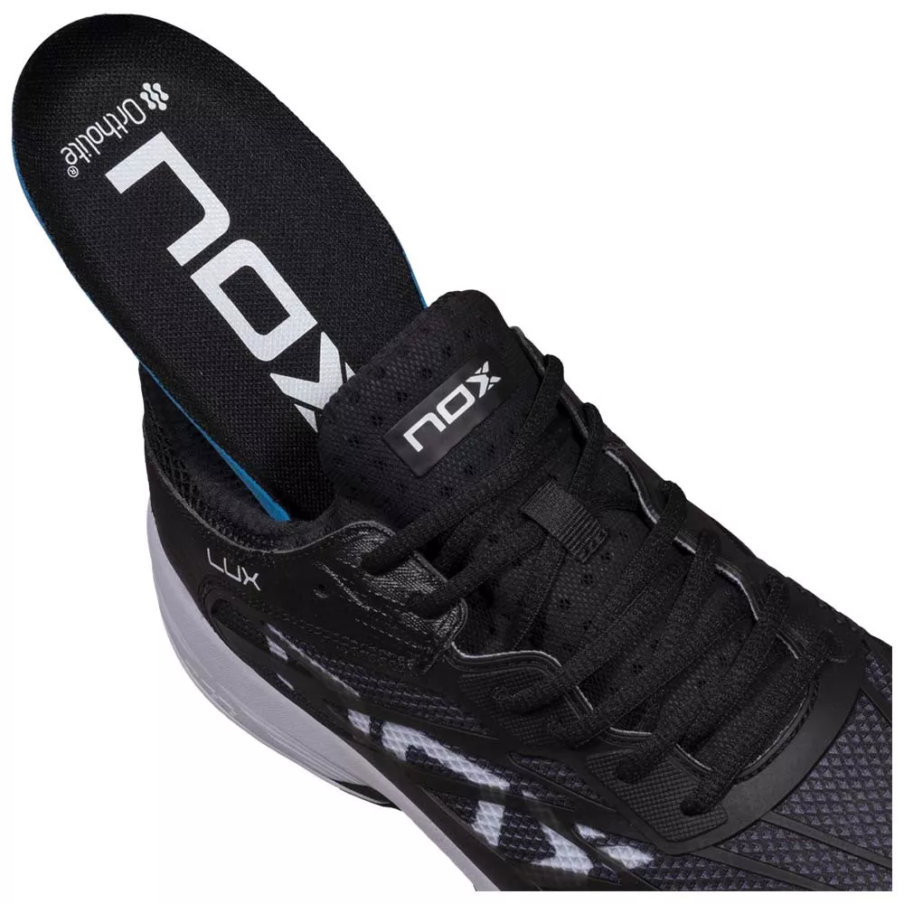 Nox AT10 Lux 2026 Padelschuhe Schwarz / Wei&szlig;