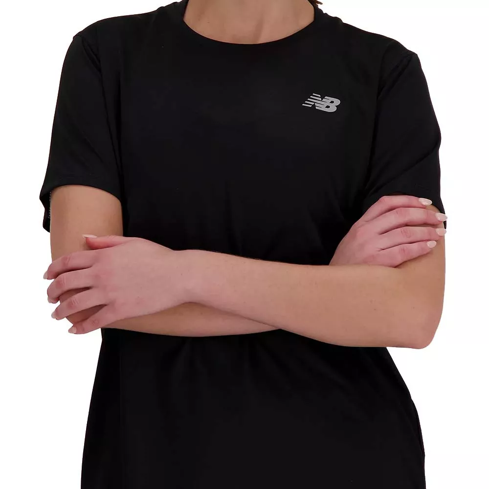 New Balance Essentials T-Shirt Damen Schwarz