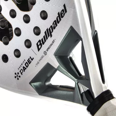 Bullpadel Hack 04 Premier Padel 26 Padelschl&auml;ger