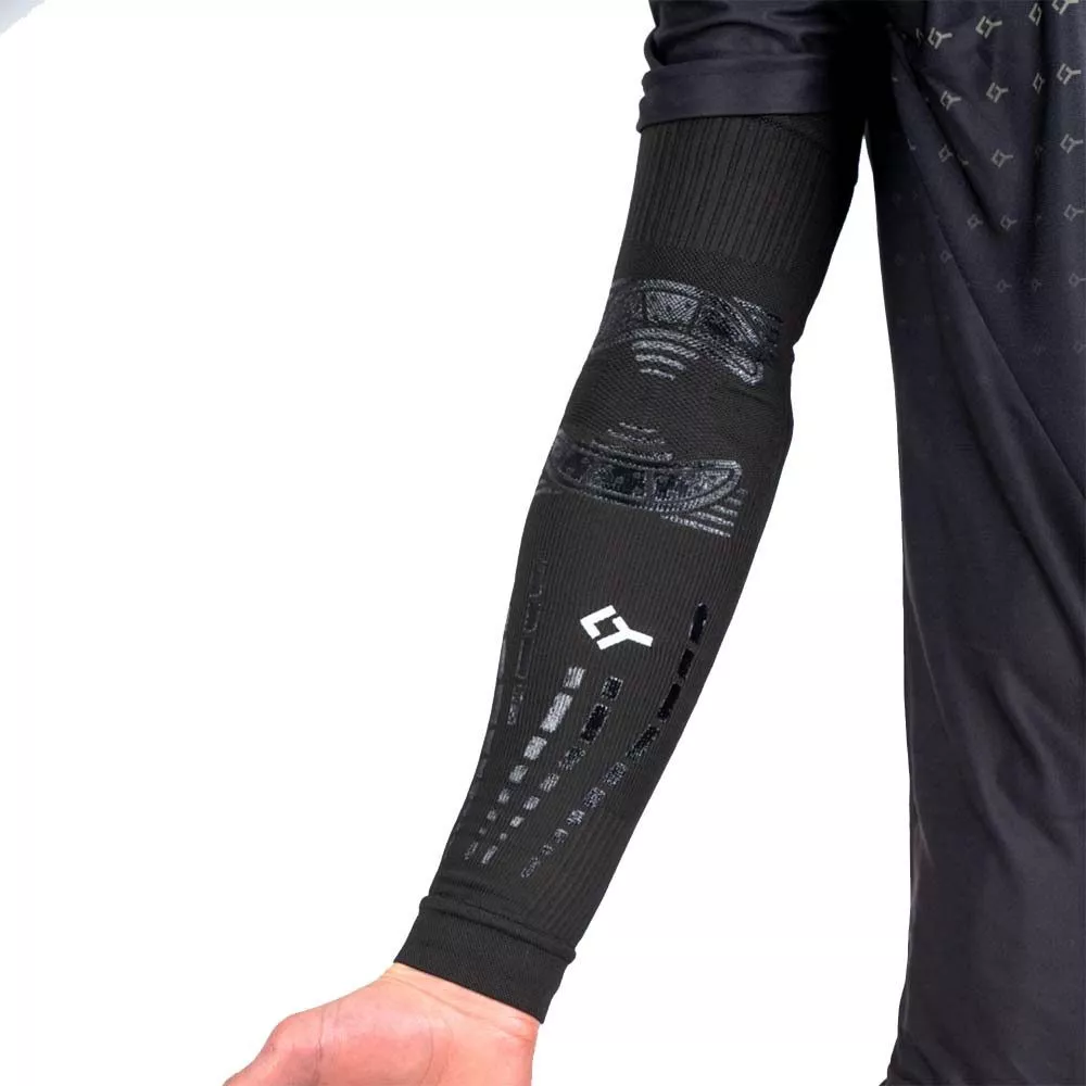 Floky NO-STRAIN Evolution Kompressions&auml;rmel Schwarz