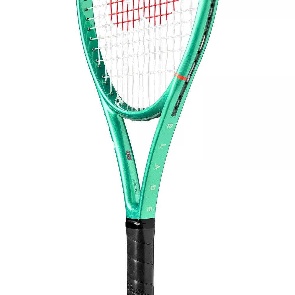 Wilson Blade 25 V10 Junior Tennisschl&auml;ger (245 g)