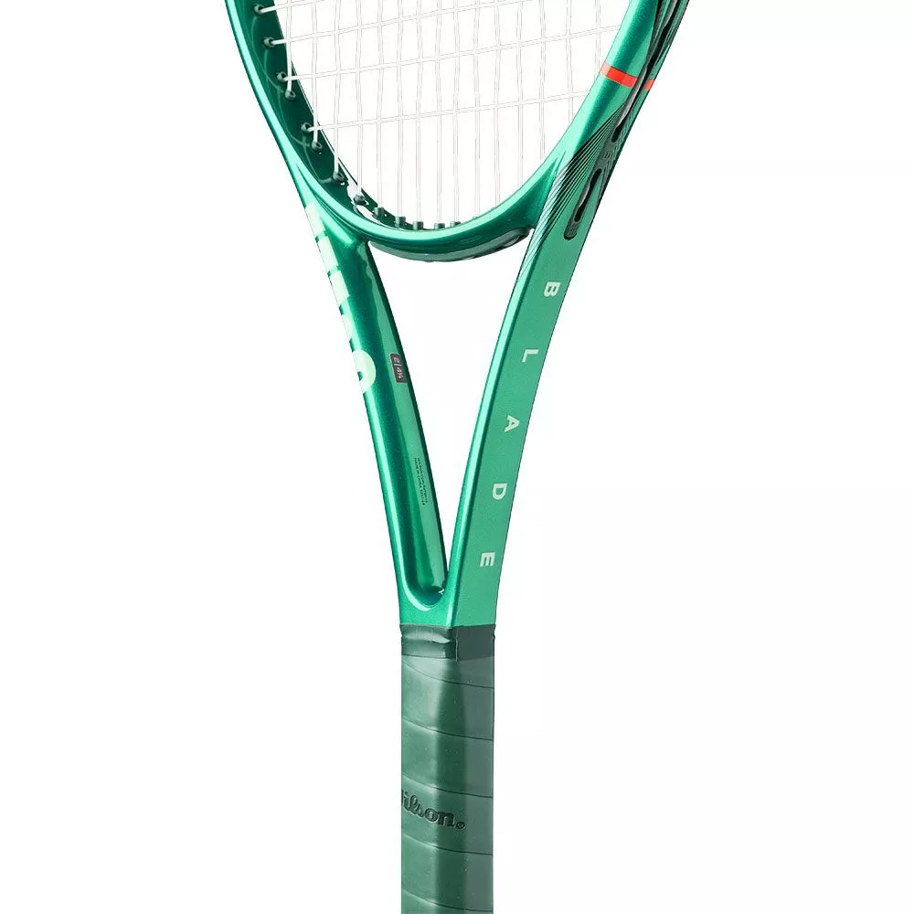 Wilson Blade 100L V10 Tennisschl&auml;ger (285 g)