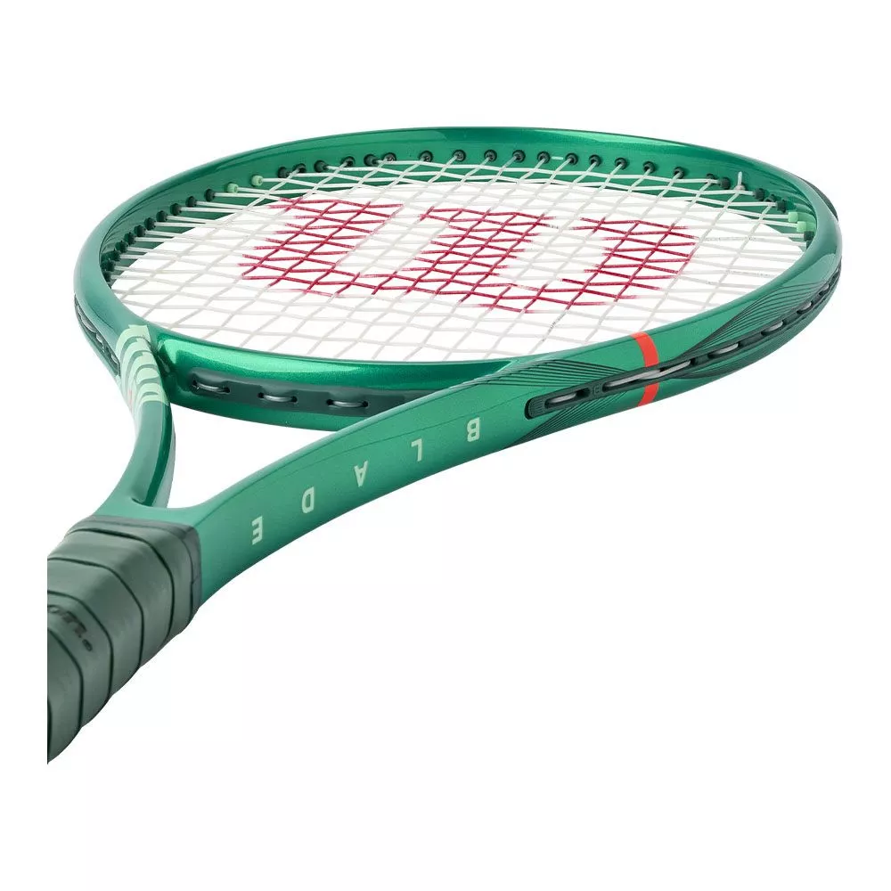Wilson Blade 100 Pro V10 Tennisschl&auml;ger (295 g)