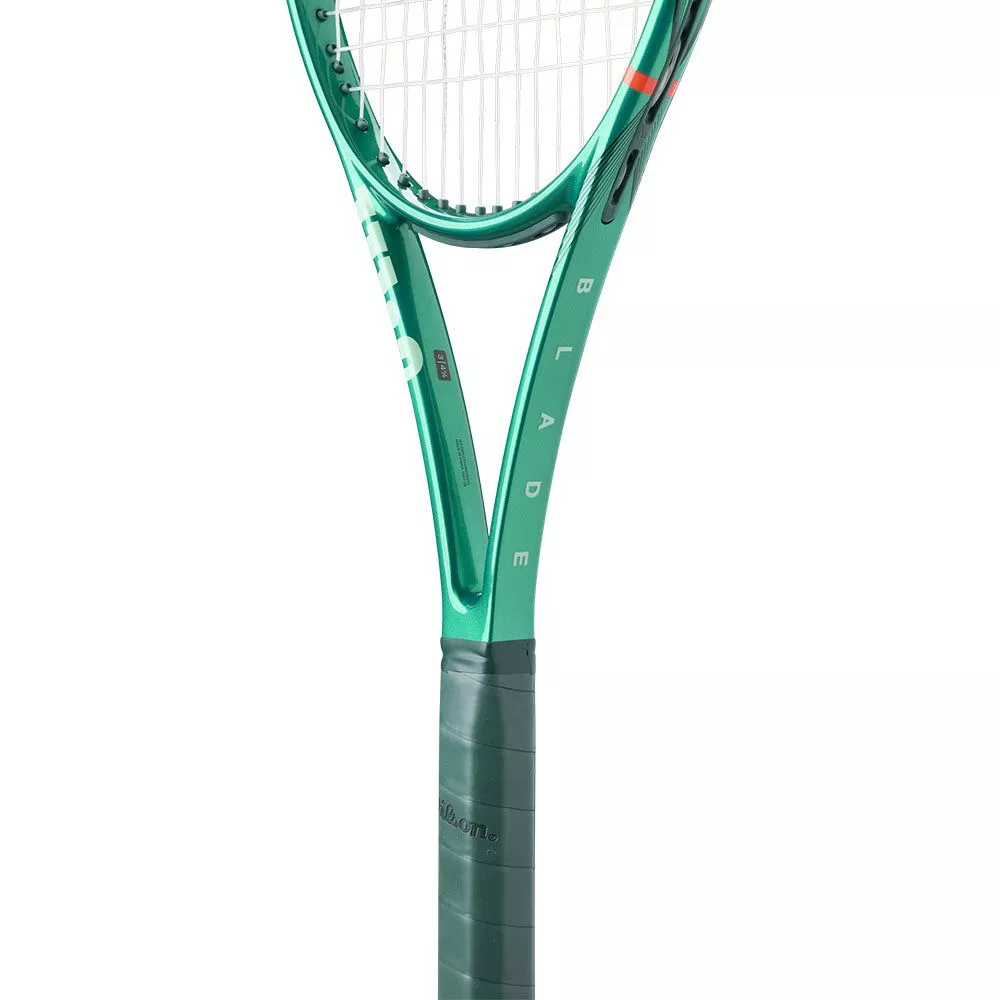 Wilson Blade 98 16x19 V10 Tennisschl&auml;ger (305 g)