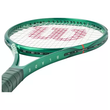 Wilson Blade 104 V10 Tennisschl&auml;ger (290 g)