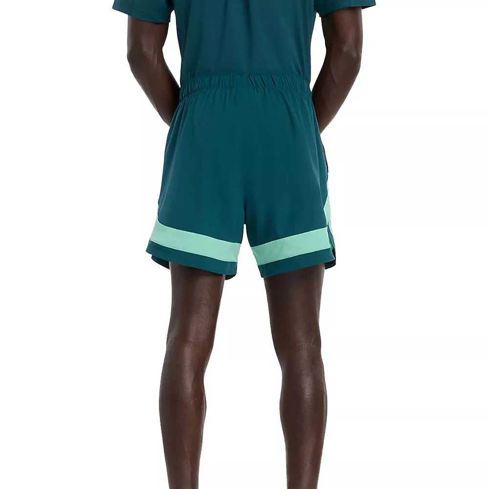 New Balance Tournament Novelty Tennisshorts Gr&uuml;n