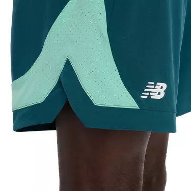 New Balance Tournament Novelty Tennisshorts Gr&uuml;n