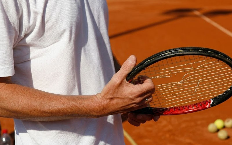 Wann sollten Sie die Saiten Ihres Tennisschl&auml;gers wechseln?